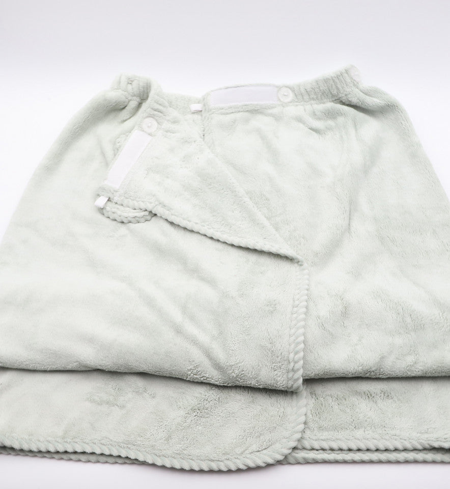 Prosop de baie, pentru femei, tip rochita, prindere cu arici sau nasture, 140 x 80 cm, Verde