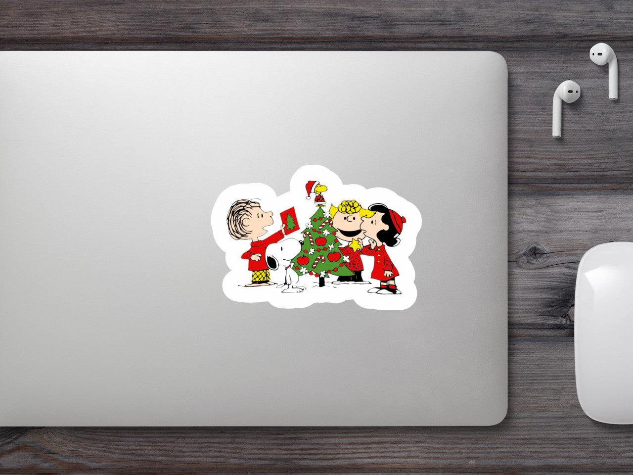 Set 4 bucati, Sticker decorativ, A Charlie Brown Christmas, Rezistent la apa, NO7892, 10 cm, Multicolor