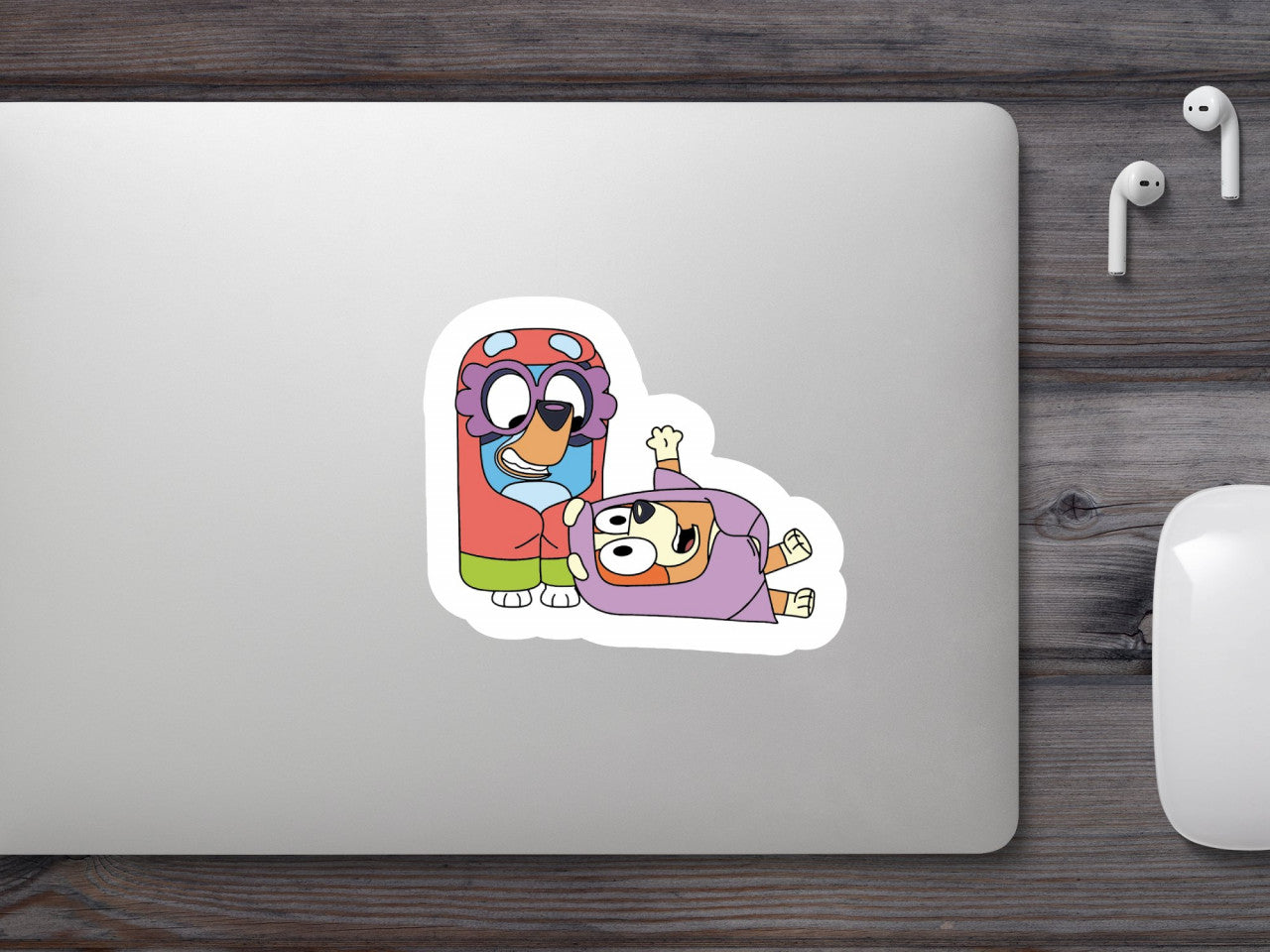 Set 4 bucati, Sticker decorativ, Bluey Grannies jucausi, Rezistent la apa, NO8593, 10 cm, Multicolor