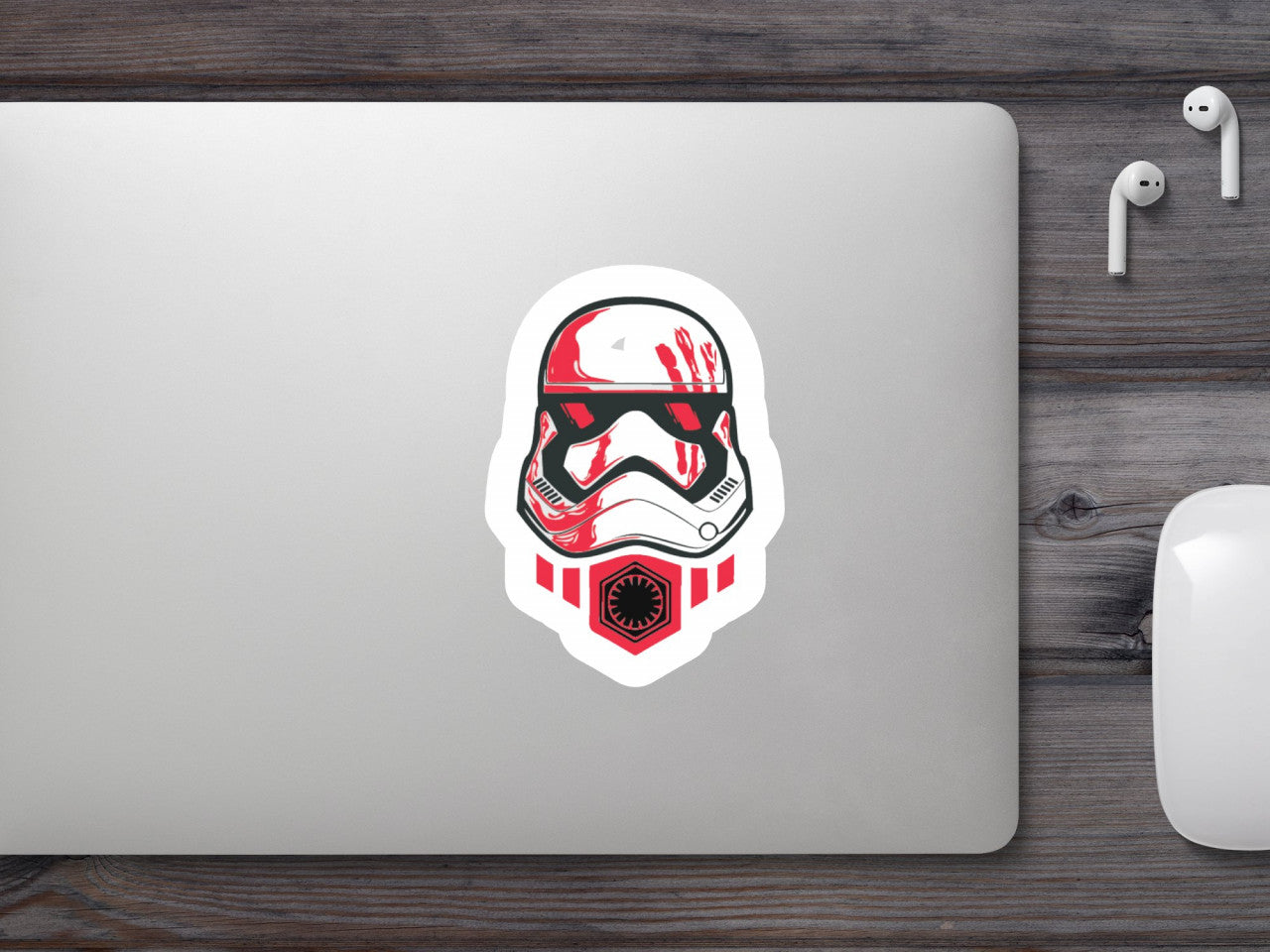 Set 4 bucati, Sticker decorativ, Casca Star Wars cu sange pe ea, Rezistent la apa, NO8749, 10 cm, Multicolor