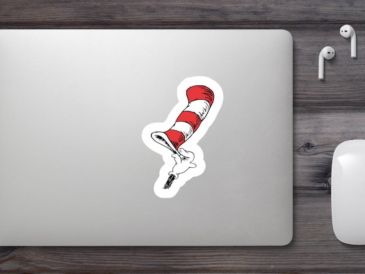 Set 4 bucati, Sticker decorativ, Cat in the hat Dr Seuss, Rezistent la apa, NO8761, 10 cm, Multicolor