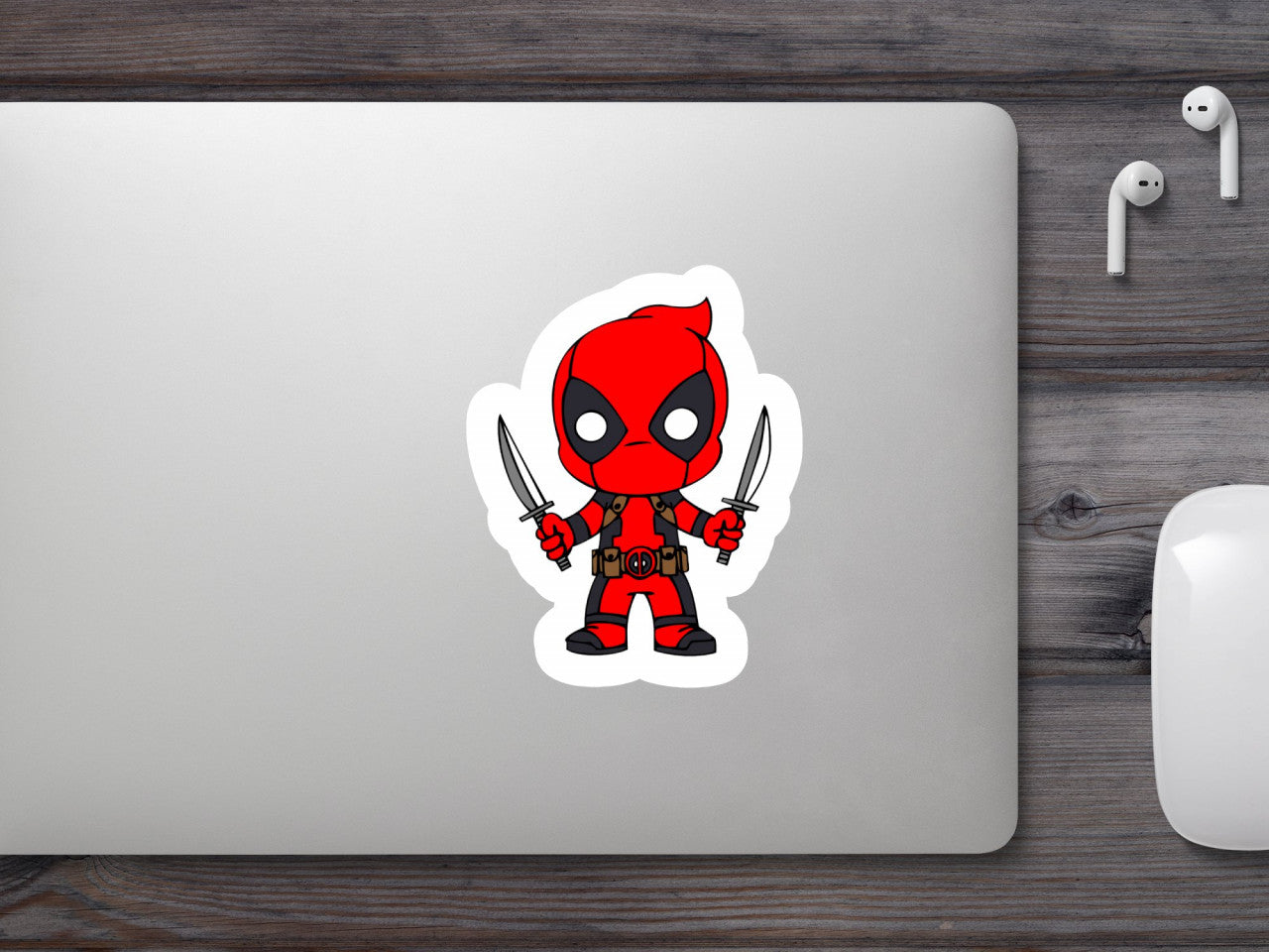 Set 4 bucati, Sticker decorativ, Chibi Deadpool cu arme, Rezistent la apa, NO8804, 10 cm, Multicolor