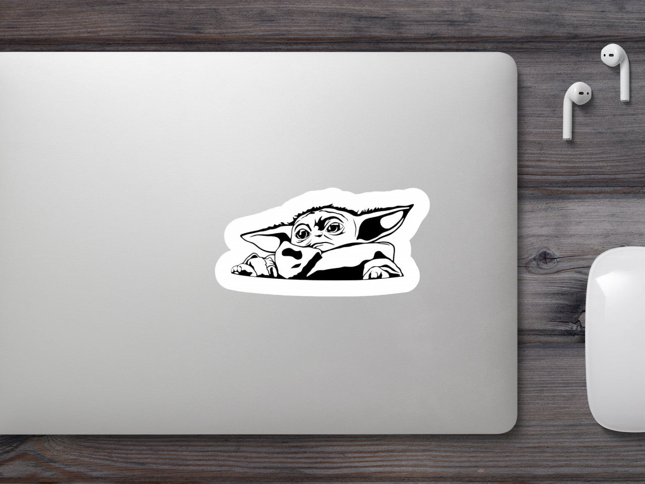 Set 4 bucati, Sticker decorativ, Copilul Yoda Grogu din Star Wars, Rezistent la apa, NO8906, 10 cm, Multicolor