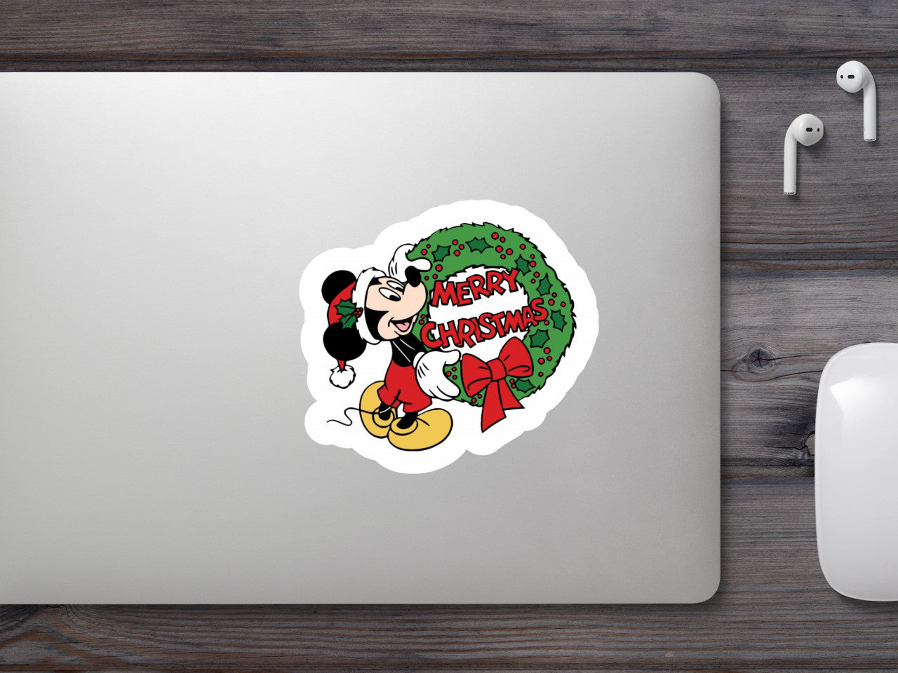 Set 4 bucati, Sticker decorativ, Craciun Fericit Mickey Mouse, Rezistent la apa, NO8922, 10 cm, Multicolor