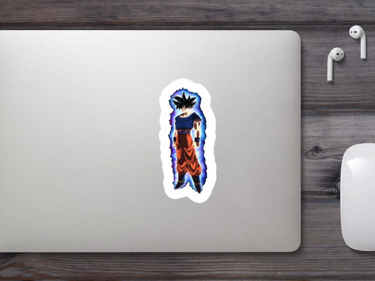 Set 4 bucati, Sticker decorativ, Dragon Ball Goku ultra instinct 9, Rezistent la apa, NO9136, 10 cm, Multicolor