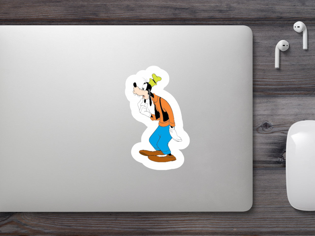 Set 4 bucati, Sticker decorativ, Goofy se intreaba, Rezistent la apa, NO9492, 10 cm, Multicolor