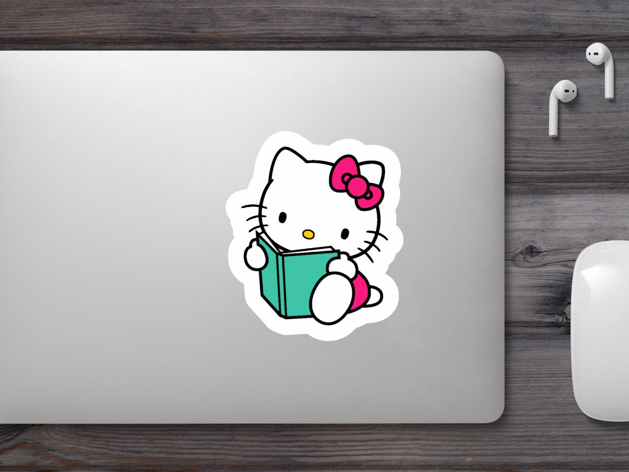 Set 4 bucati, Sticker decorativ, Hello Kitty citind, Rezistent la apa, NO9605, 10 cm, Multicolor