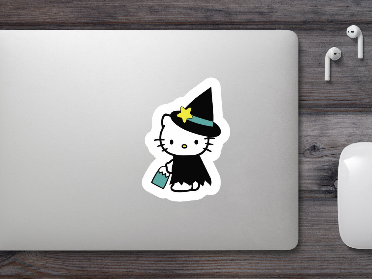 Set 4 bucati, Sticker decorativ, Hello Kitty Halloween, Rezistent la apa, NO9631, 10 cm, Multicolor