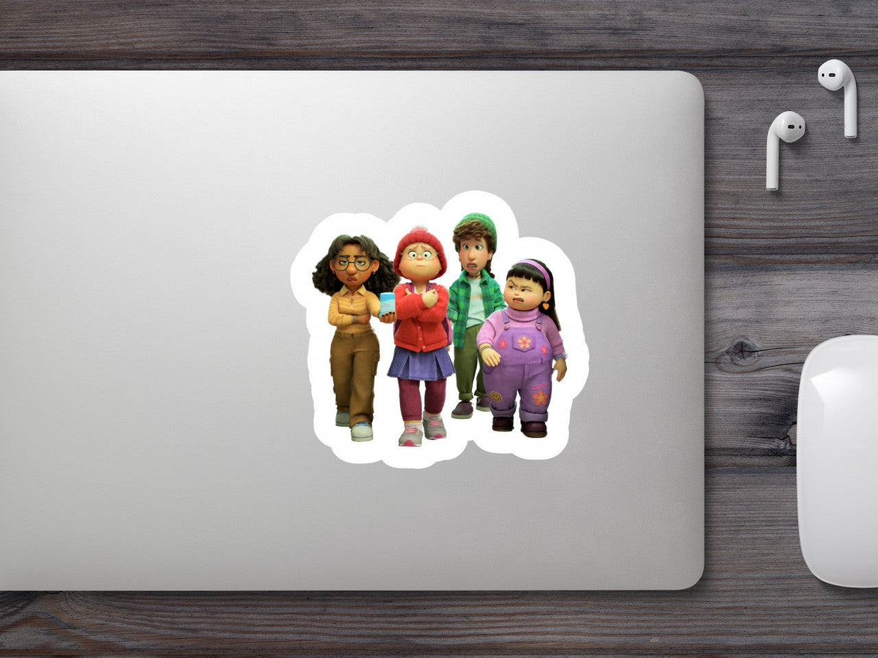 Set 4 bucati, Sticker decorativ, Mei, Miriam, Abby And Priya Trio la plimbare Turning Red, Rezistent la apa, NO10022, 10 cm, Multicolor