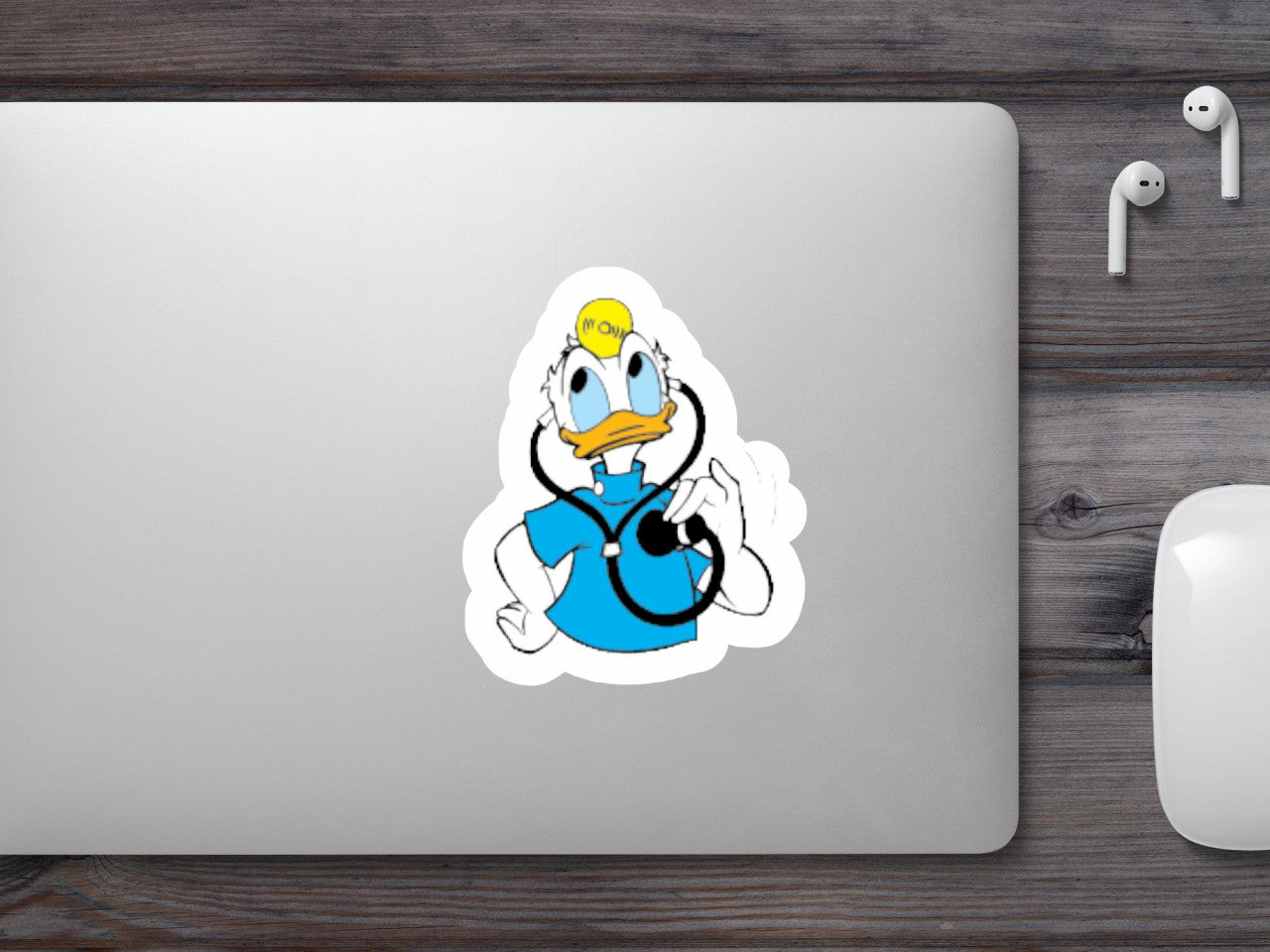 Set 5 bucati, Sticker decorativ, Donald Disney, Rezistent la apa, NO9065, 6 cm, Multicolor