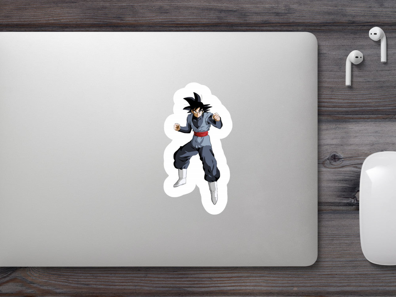 Set 5 bucati, Sticker decorativ, Dragon Ball Goku pozitia de lupta 2, Rezistent la apa, NO9120, 6 cm, Multicolor