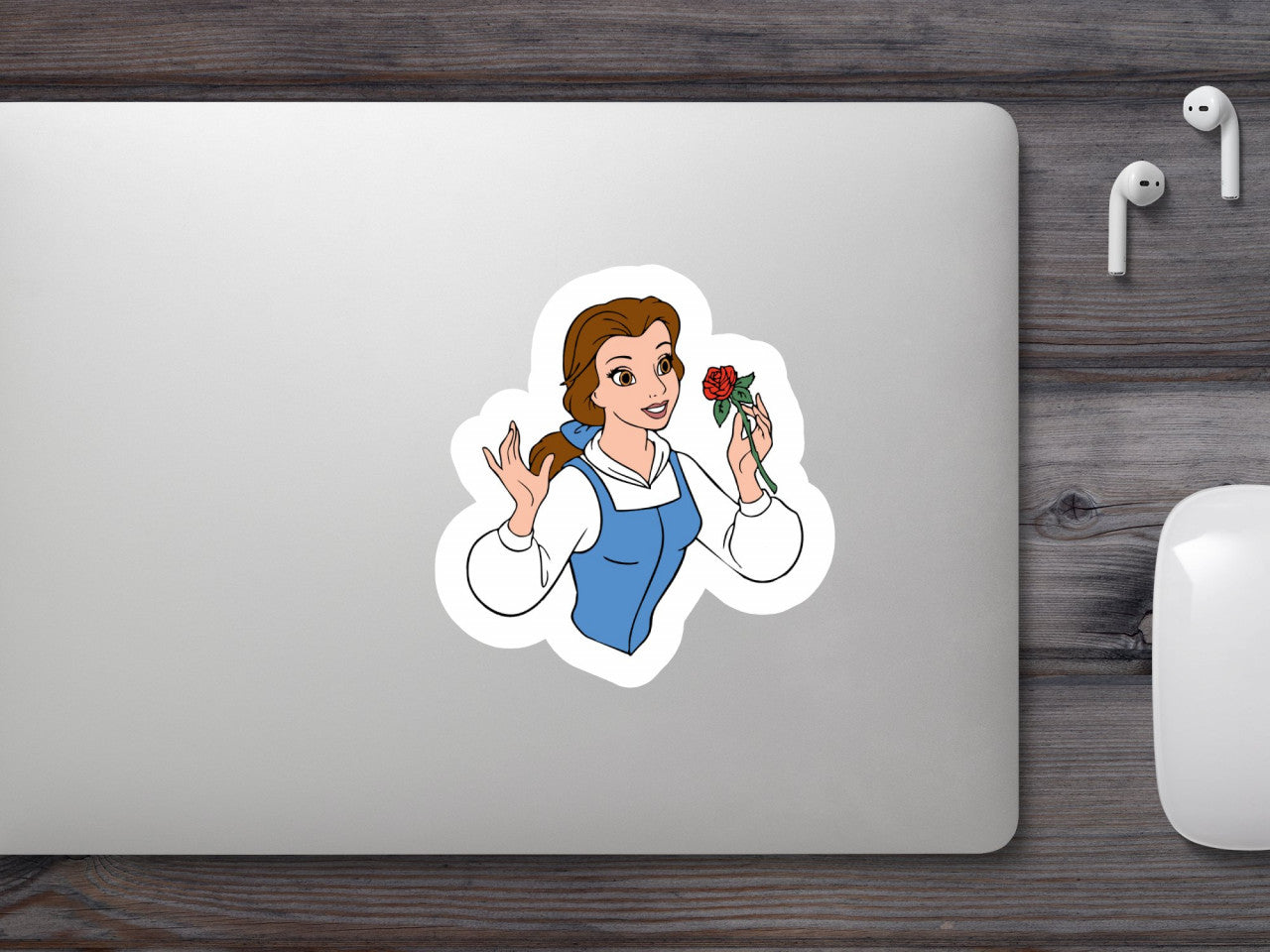 Set 5 bucati, Sticker decorativ, Frumoasa si bestia Belle si trandafirul rosu, Rezistent la apa, NO9366, 6 cm, Multicolor