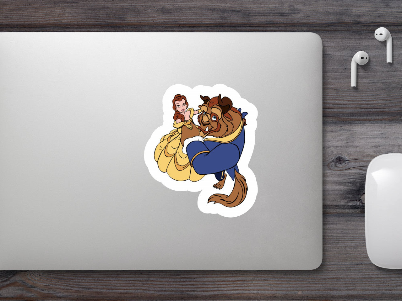 Set 5 bucati, Sticker decorativ, Frumoasa si bestia dansand, Rezistent la apa, NO9369, 6 cm, Multicolor