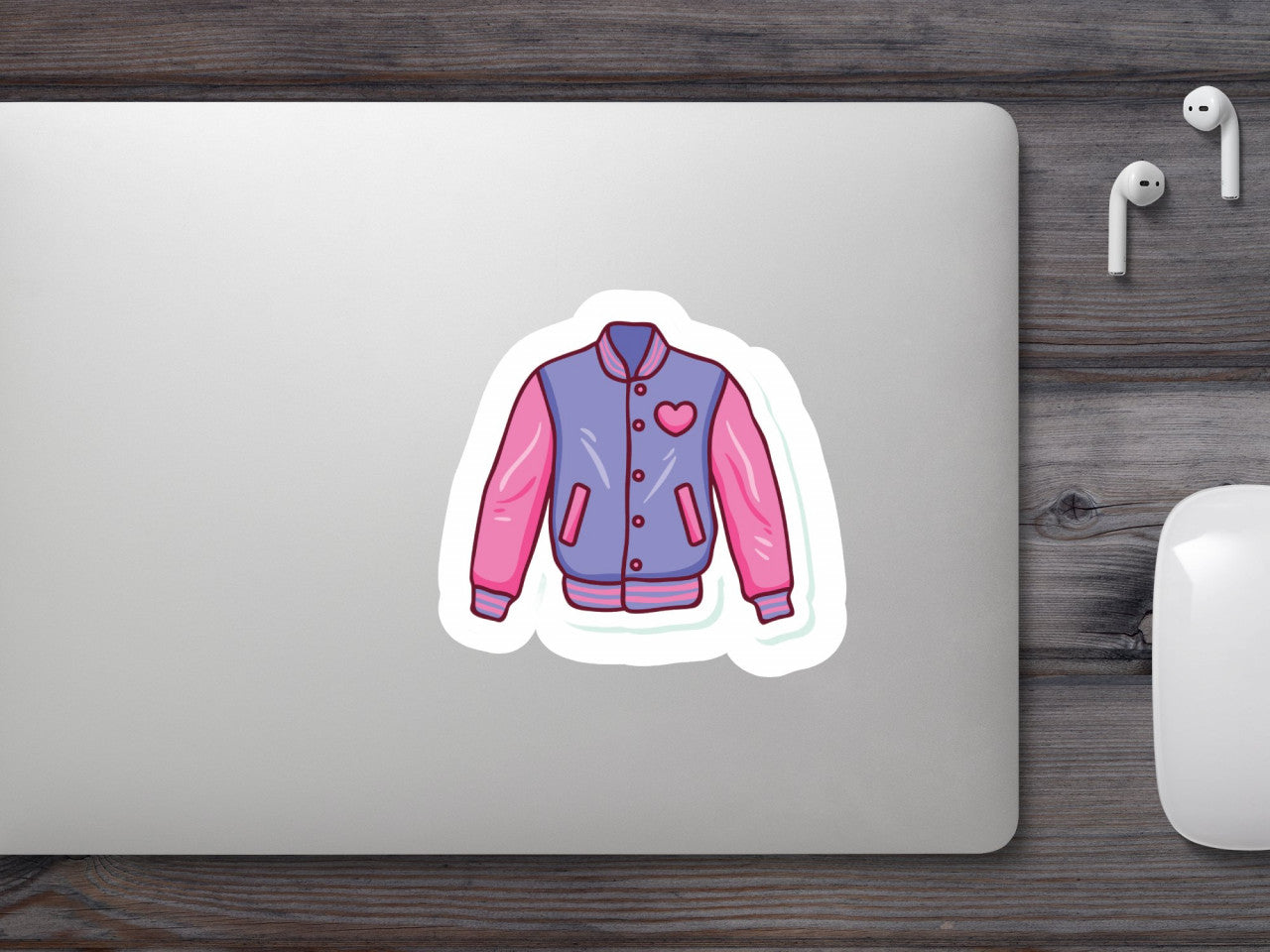 Set 5 bucati, Sticker decorativ, Haina cu inima, Rezistent la apa, NO9542, 6 cm, Multicolor