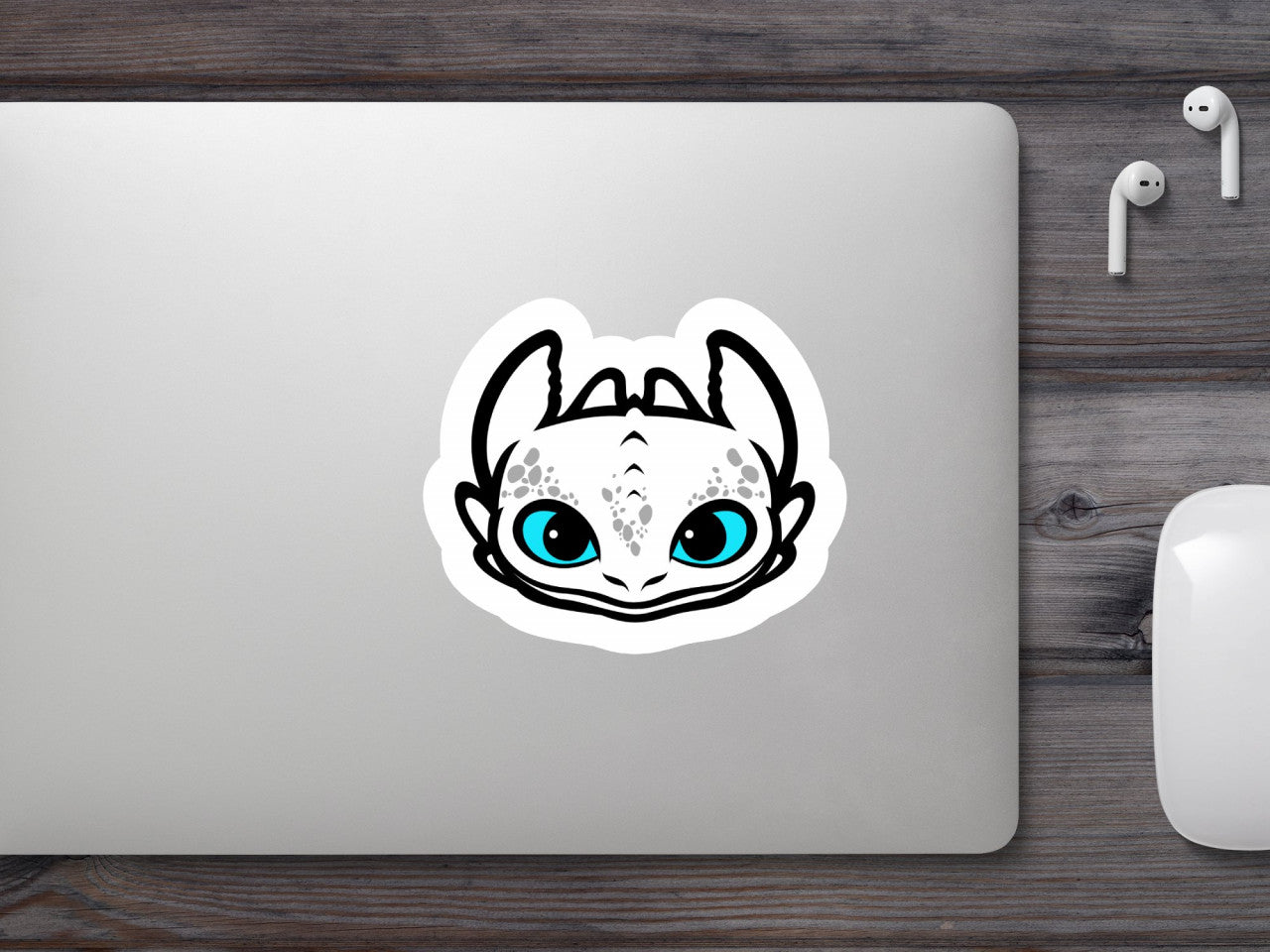 Set 5 bucati, Sticker decorativ, How to Train Your Dragon furia nocturna 1, Rezistent la apa, NO9677, 6 cm, Multicolor