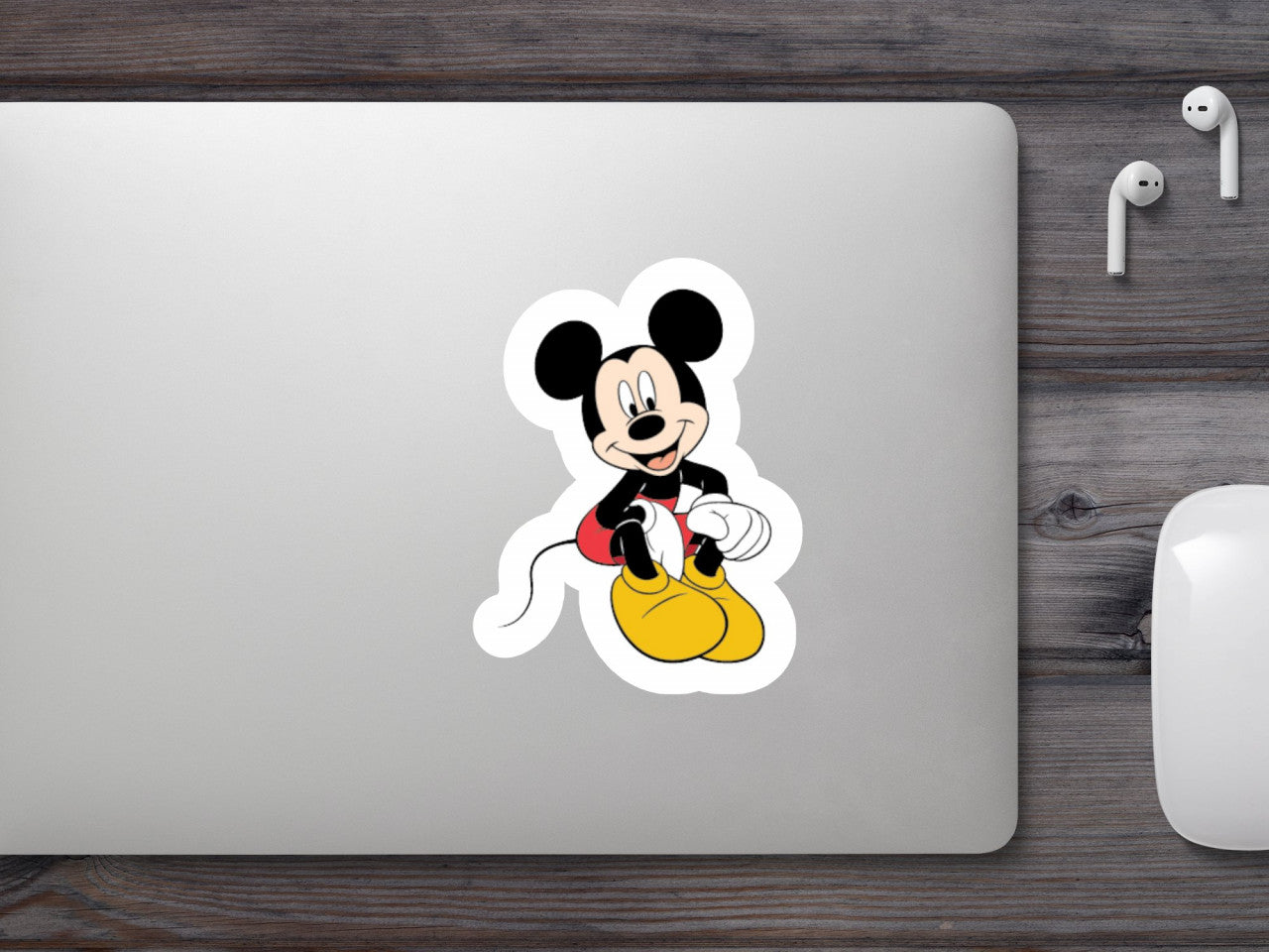 Set 5 bucati, Sticker decorativ, Michey se odihneste, Rezistent la apa, NO8092, 6 cm, Multicolor