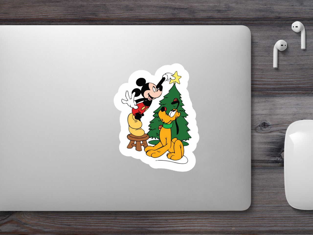 Set 5 bucati, Sticker decorativ, Mickey Mouse face bradul, Rezistent la apa, NO8109, 6 cm, Multicolor