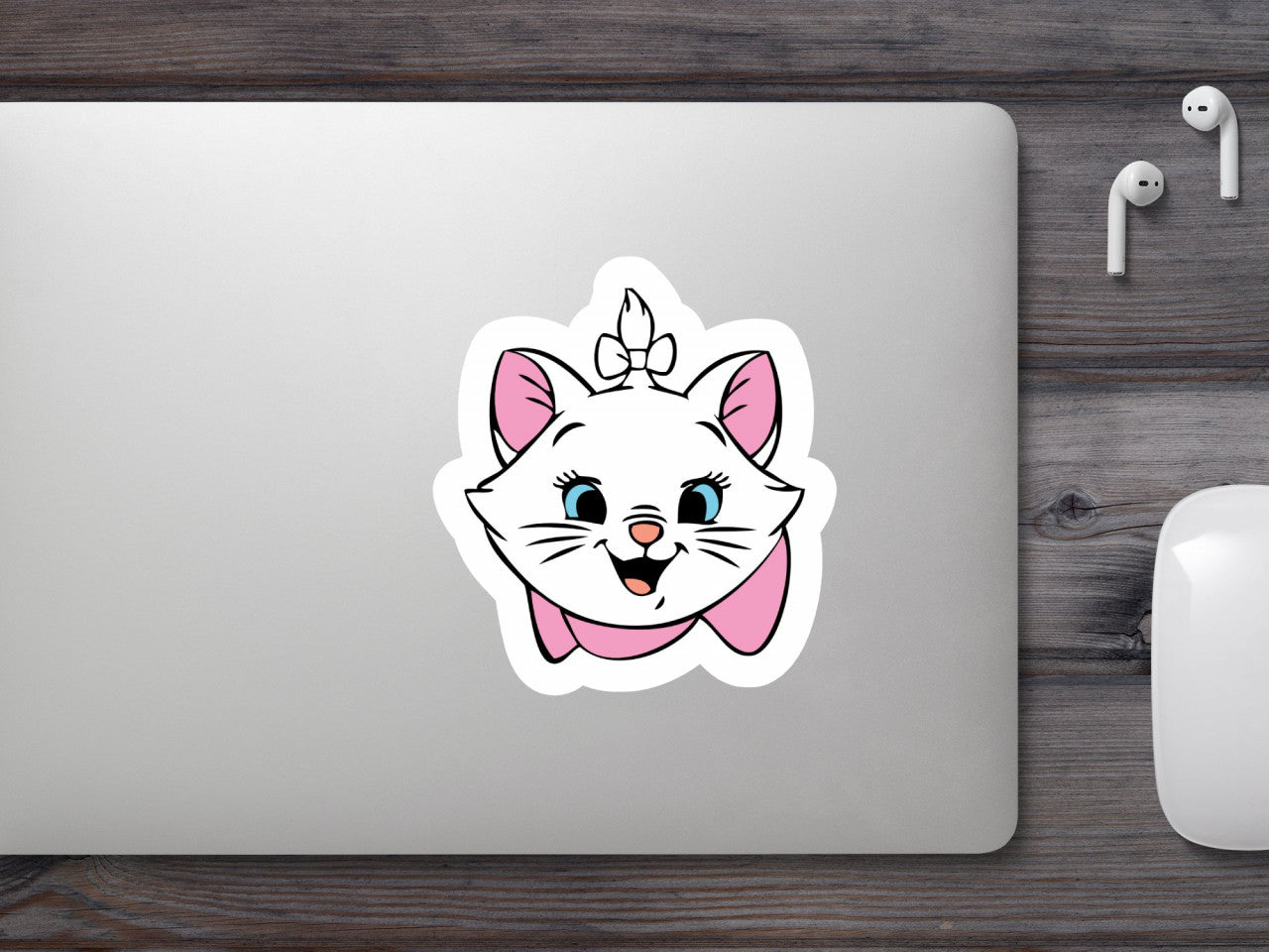 Set 5 bucati, Sticker decorativ, Pisicuta aristocrata Marie Disney, Rezistent la apa, NO10267, 6 cm, Multicolor