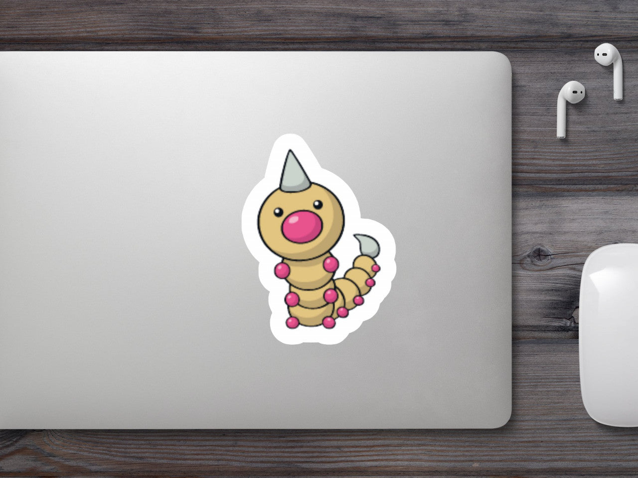 Set 5 bucati, Sticker decorativ, Pokemon Weedle, Rezistent la apa, NO7694, 6 cm, Multicolor