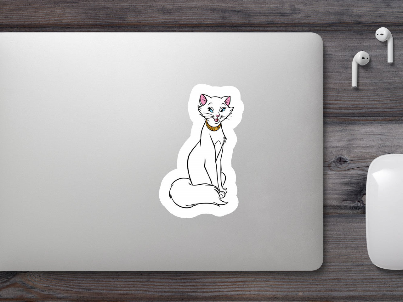 Set 5 bucati, Sticker decorativ, The Aristocats Duchess, Rezistent la apa, NO8371, 6 cm, Multicolor