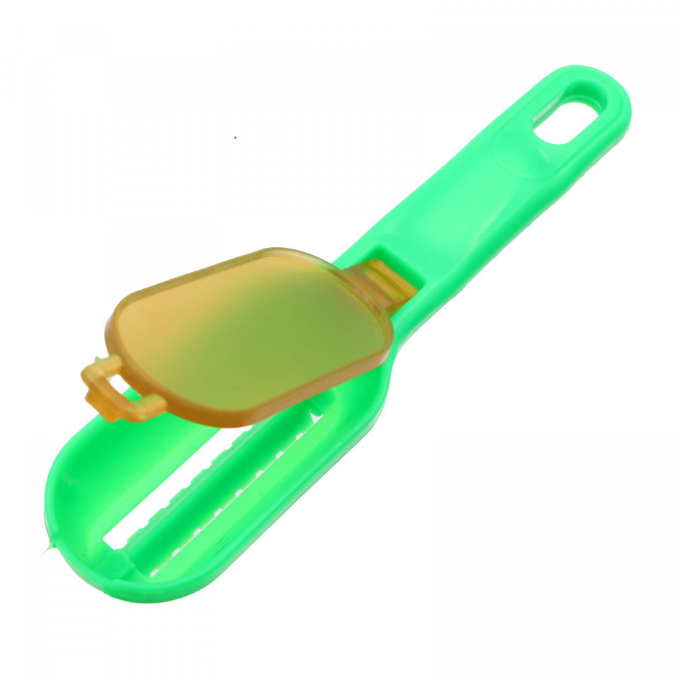 Curatator solzi de peste, spatiu pentru colectarea solzilor cu capac, 17 cm, Verde
