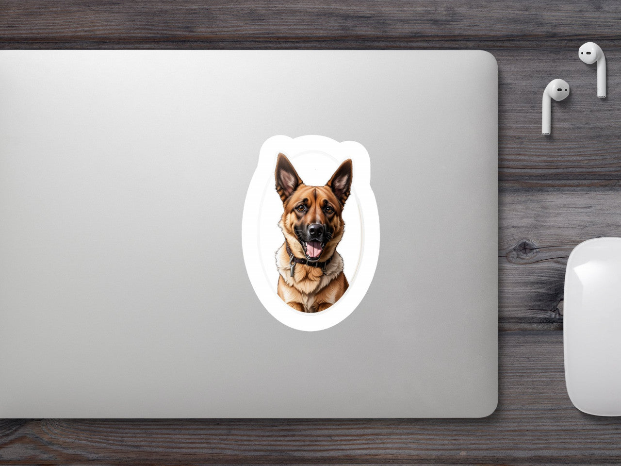 Set 12 bucati, Sticker decorativ, Caine Belgian Malinois cu medalion, Rezistent la apa, NO2405, 6 cm, Multicolor