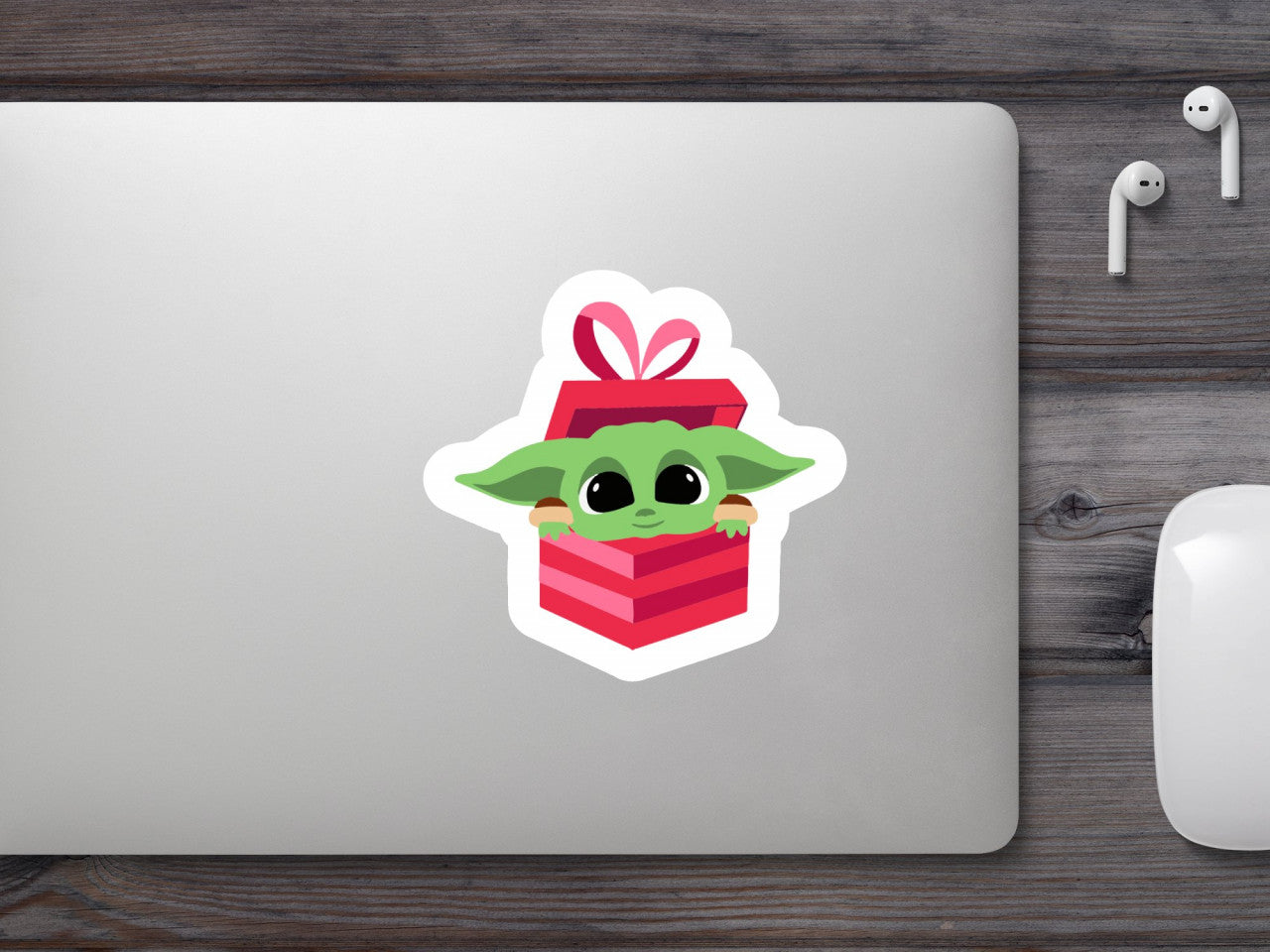Set 4 bucati, Sticker decorativ, Baby Yoda este un cadou, Rezistent la apa, NO8042, 10 cm, Multicolor