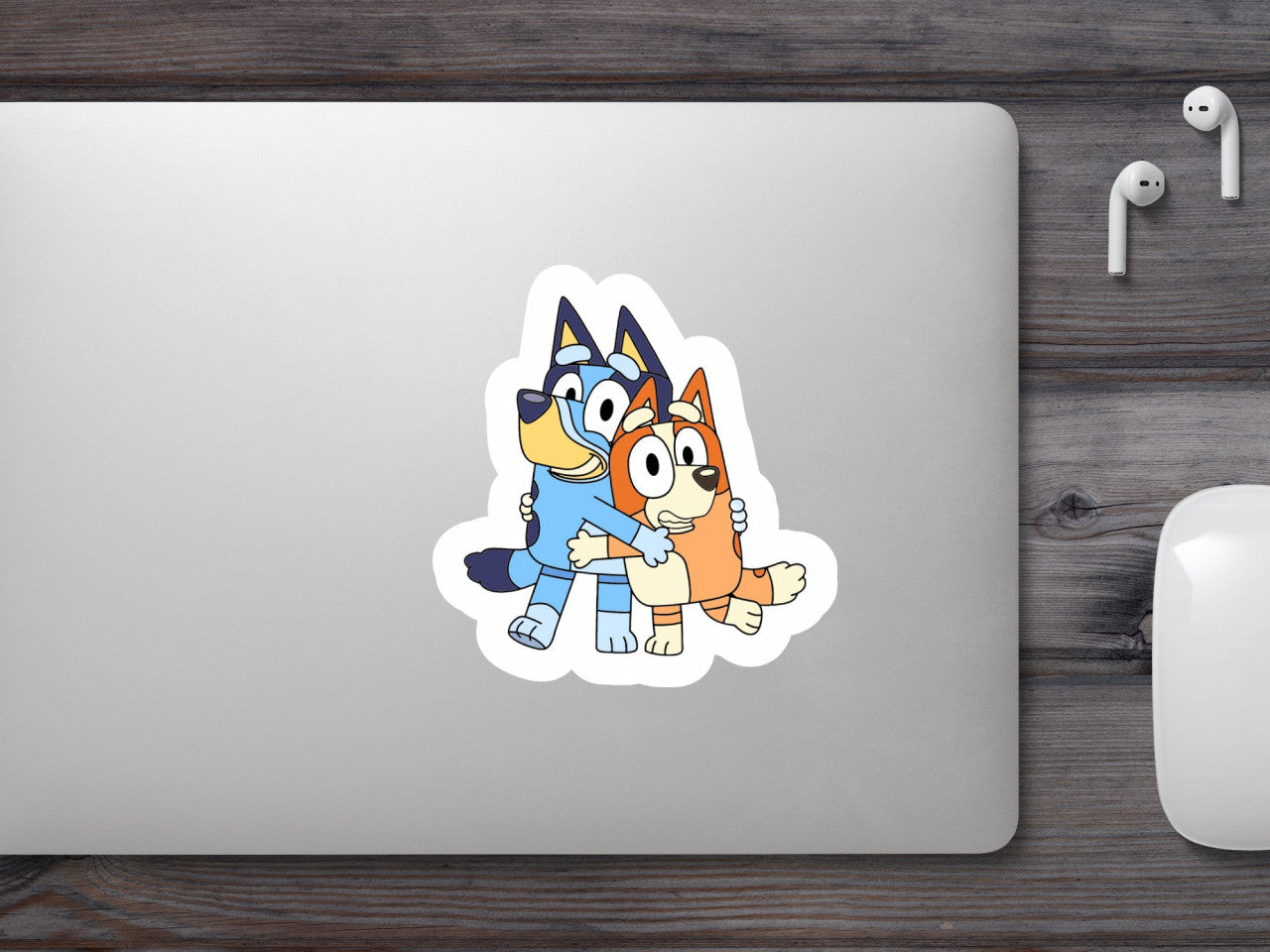Set 4 bucati, Sticker decorativ, Bluey si Bingo Heeler frati, Rezistent la apa, NO8598, 10 cm, Multicolor