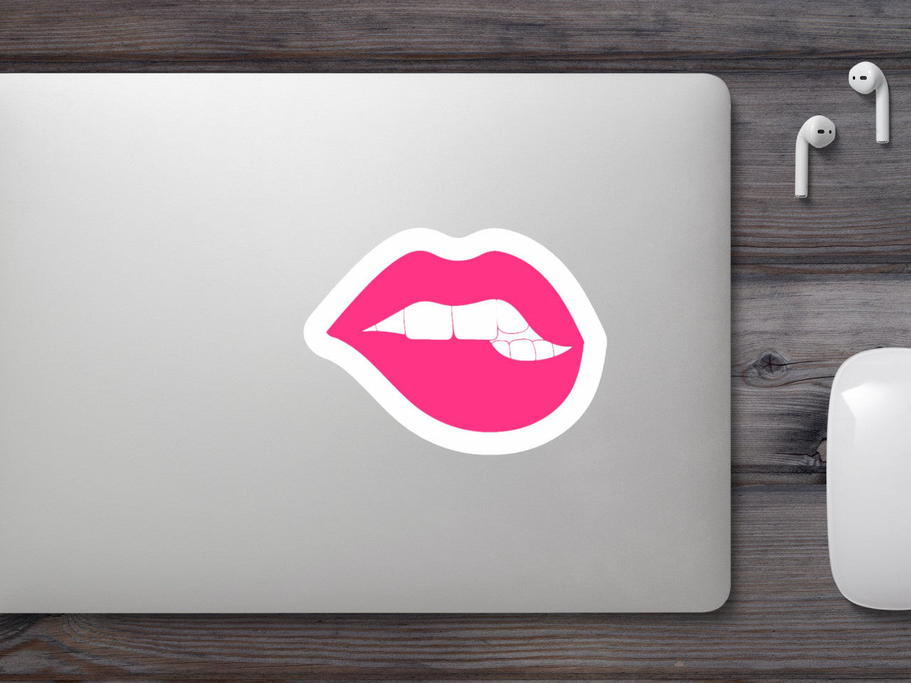 Set 4 bucati, Sticker decorativ, Buze sexy Lip Bite, Rezistent la apa, NO8671, 10 cm, Multicolor