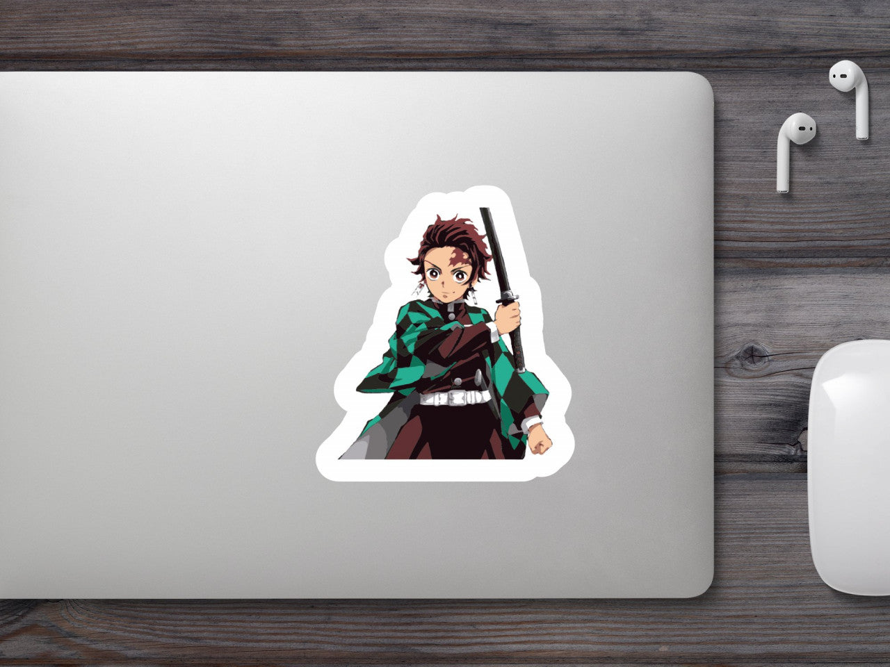 Set 4 bucati, Sticker decorativ, Demon Slayer Tanjiro Kamado pregatit de lupta, Rezistent la apa, NO8992, 10 cm, Multicolor