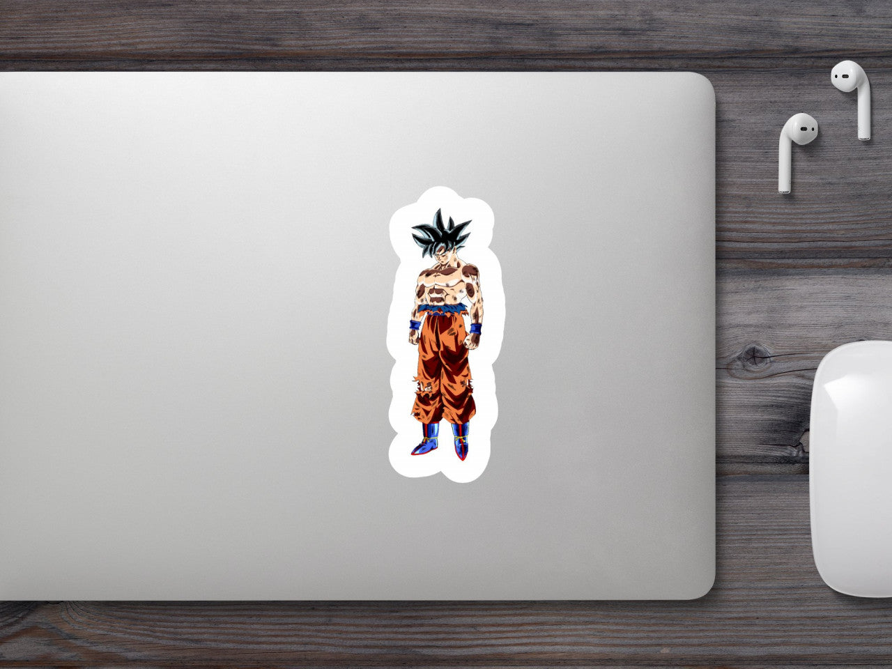 Set 4 bucati, Sticker decorativ, Dragon Ball Goku ultra instinct 8, Rezistent la apa, NO9135, 10 cm, Multicolor