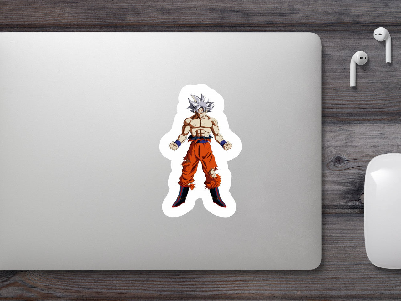 Set 4 bucati, Sticker decorativ, Goku ultra instinct 3 Dragon ball z, Rezistent la apa, NO9486, 10 cm, Multicolor