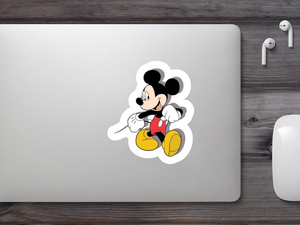 Set 4 bucati, Sticker decorativ, Mickey cu umbra, Rezistent la apa, NO8095, 10 cm, Multicolor