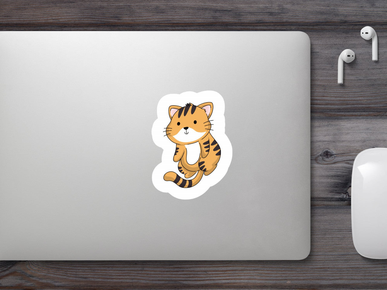 Set 4 bucati, Sticker decorativ, Pui de tigru, Rezistent la apa, NO7741, 10 cm, Multicolor