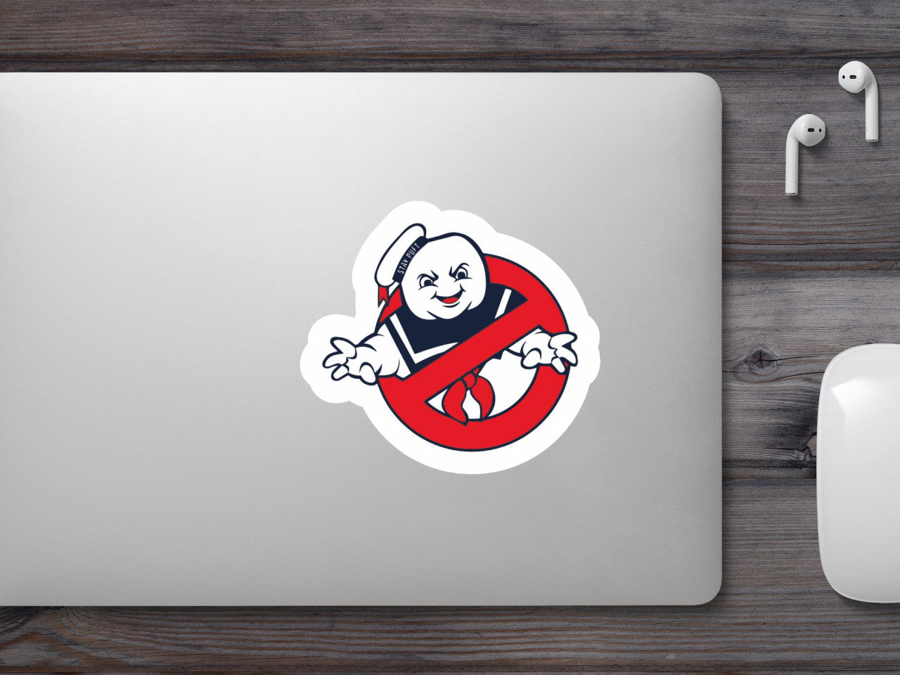 Set 4 bucati, Sticker decorativ, Stay Puft Marshmallow Man Ghostbusters, Rezistent la apa, NO8423, 10 cm, Multicolor