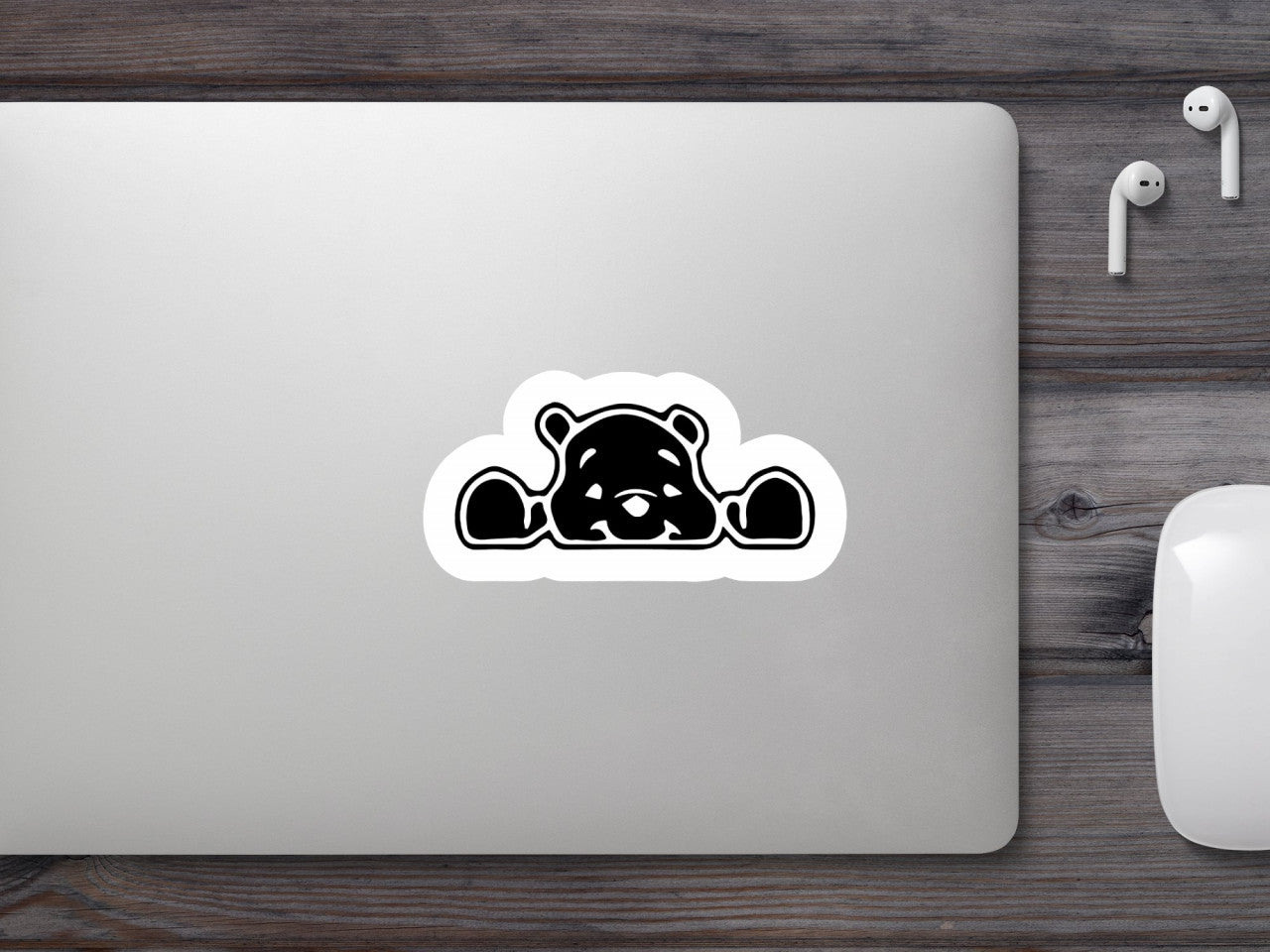 Set 4 bucati, Sticker decorativ, Whinnie the pooh trage cu ochiul, Rezistent la apa, NO8777, 10 cm, Multicolor